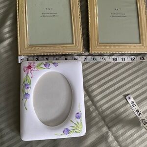 Elegant Gold and Floral Photo Frame Set